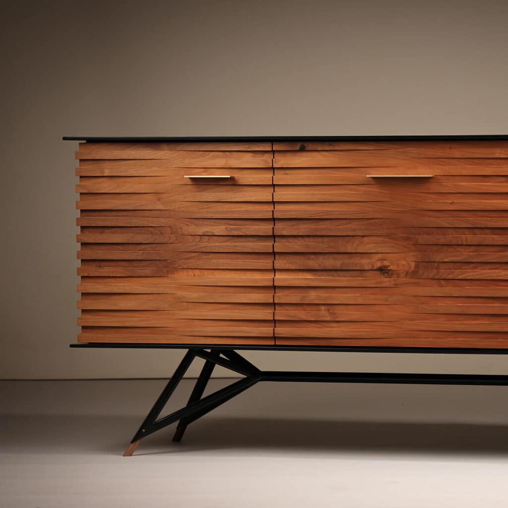 Channel – credenza